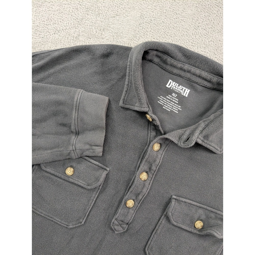 Duluth Trading Co Mens XLT Charcoal Gray Long Sleeve Ribbed Henley Shirt Pockets